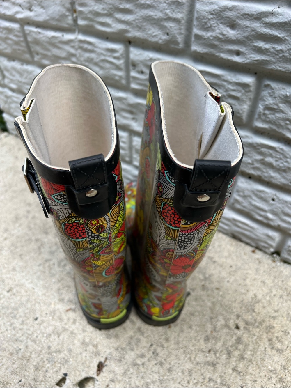 Western Chief | Women’s Floral Rain Boots in Black & Lime Green Multi Color Sz 9 - Picture 5 of 15